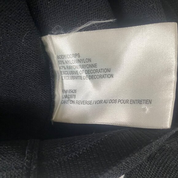 Northern Isles Holiday 2004 Cardigan Womens Size M Black Red Poinsettia Applique - Picture 7 of 11